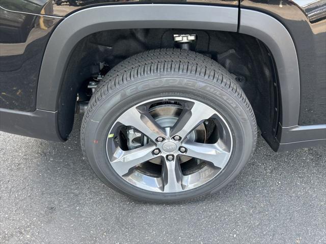new 2025 Jeep Grand Cherokee L car, priced at $49,947