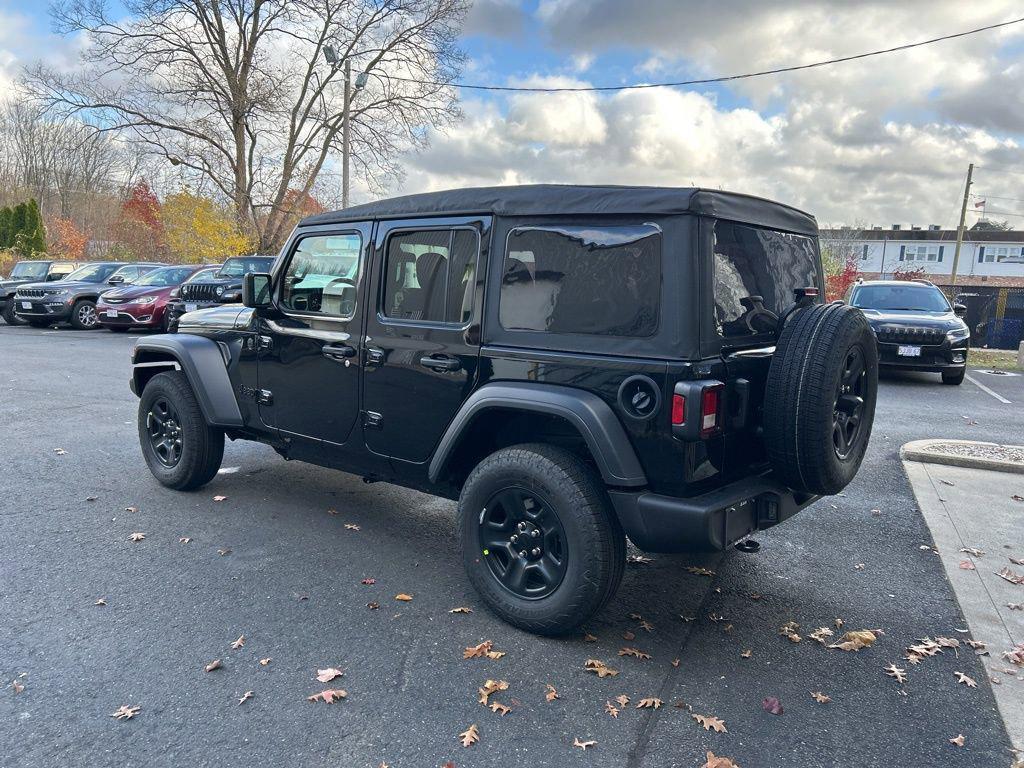 new 2026 Jeep Wrangler car, priced at $40,918