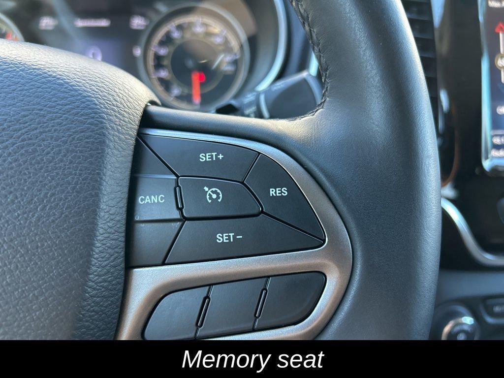 used 2019 Jeep Cherokee car, priced at $20,999