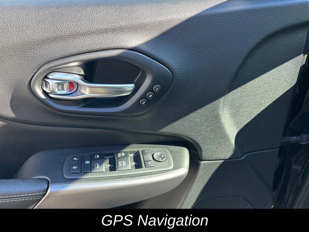 used 2019 Jeep Cherokee car, priced at $20,999