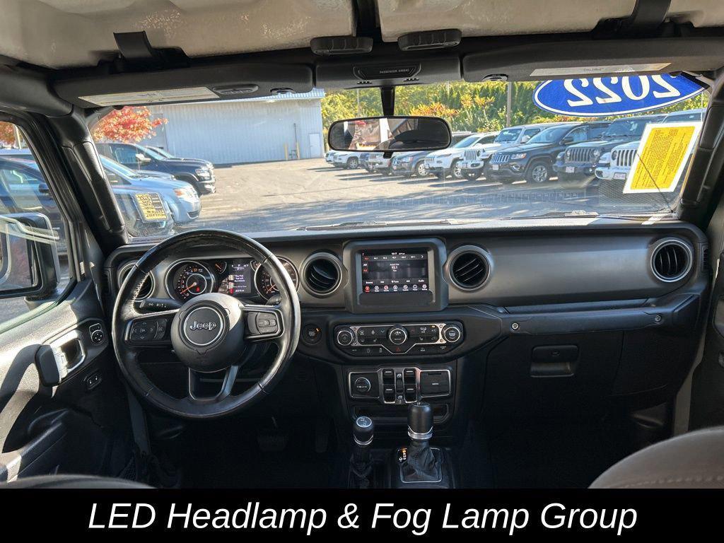 used 2022 Jeep Gladiator car, priced at $35,499