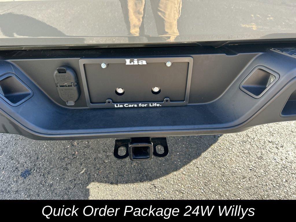 used 2022 Jeep Gladiator car, priced at $35,499