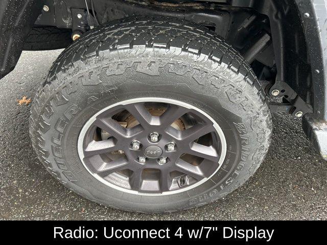 used 2021 Jeep Gladiator car, priced at $31,387