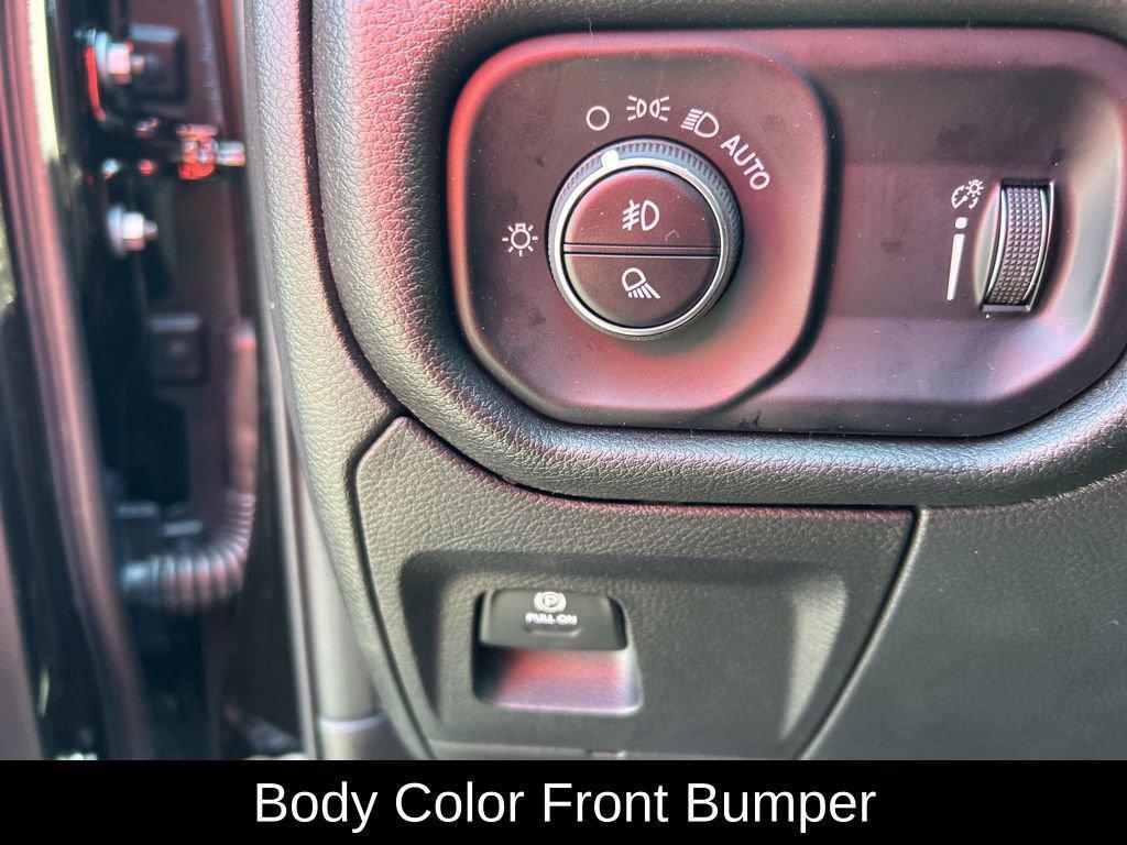 new 2025 Ram 1500 car, priced at $42,511