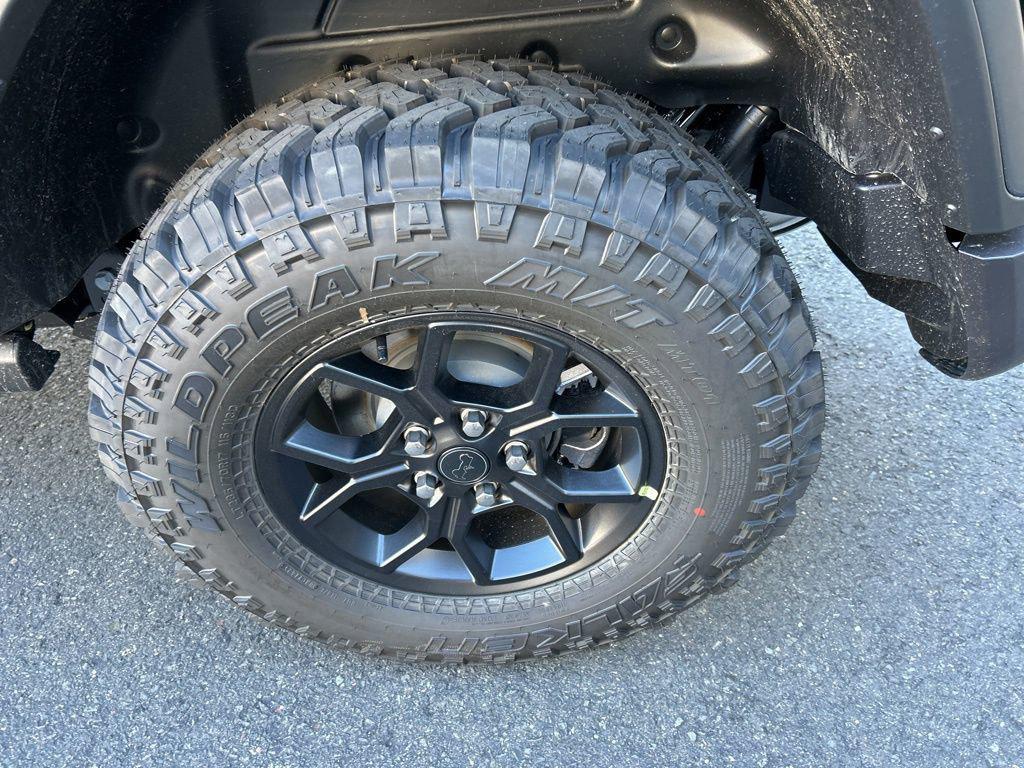 new 2026 Jeep Wrangler car, priced at $48,255