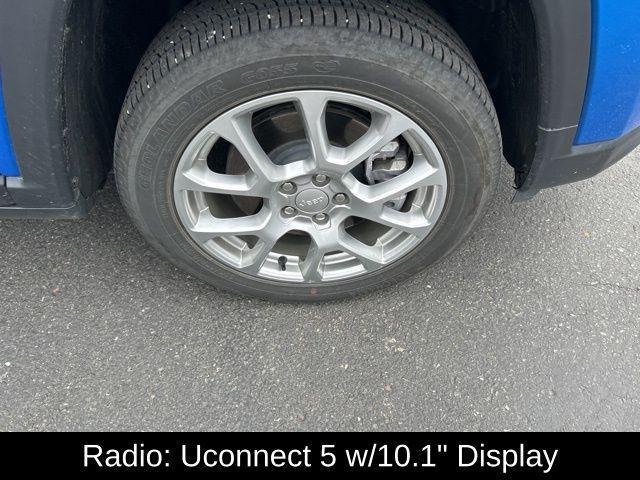 used 2023 Jeep Compass car, priced at $25,487