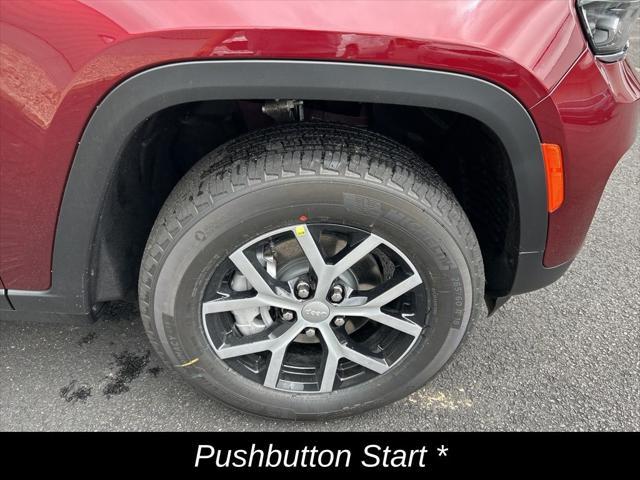 new 2025 Jeep Grand Cherokee car, priced at $46,754