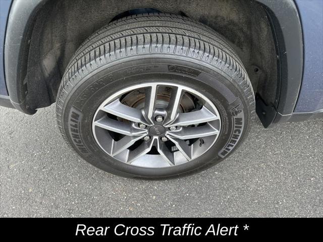used 2021 Jeep Grand Cherokee car, priced at $28,287