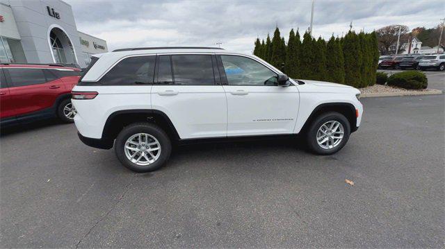 new 2025 Jeep Grand Cherokee car, priced at $37,375