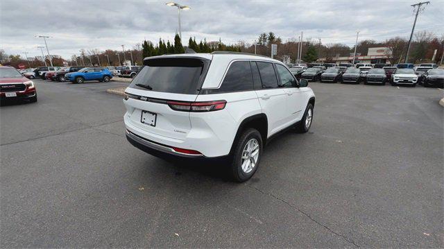 new 2025 Jeep Grand Cherokee car, priced at $37,375