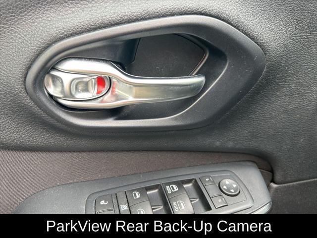 used 2016 Jeep Cherokee car, priced at $12,487