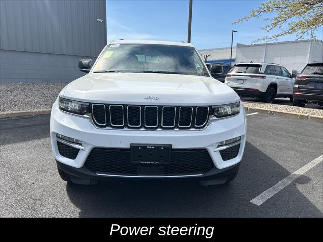 new 2025 Jeep Grand Cherokee car, priced at $47,096
