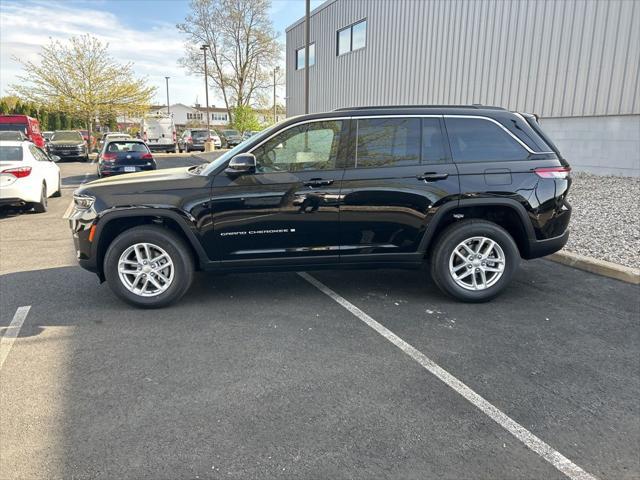 new 2025 Jeep Grand Cherokee car, priced at $38,629