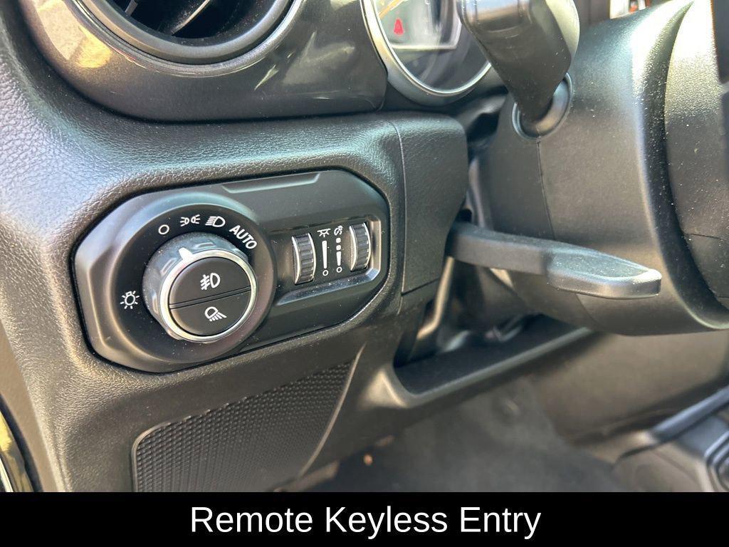 used 2022 Jeep Gladiator car, priced at $30,499