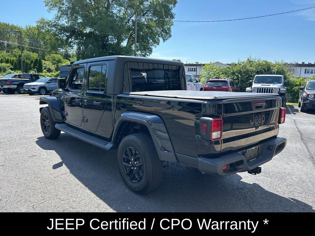 used 2022 Jeep Gladiator car, priced at $30,499