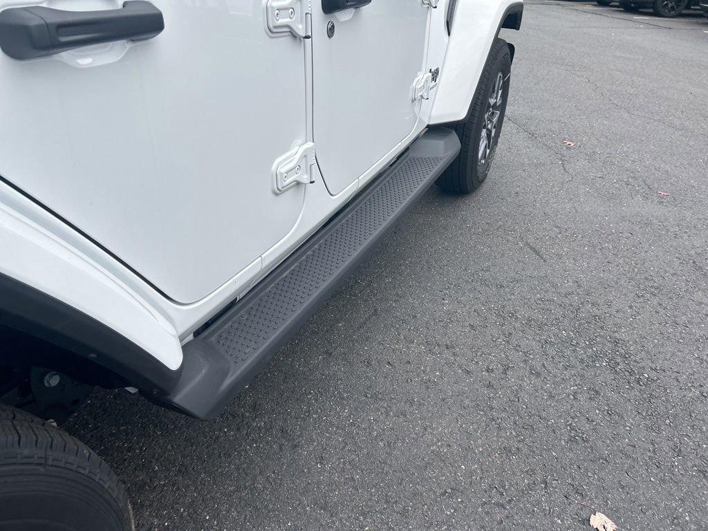 new 2025 Jeep Wrangler car, priced at $54,267