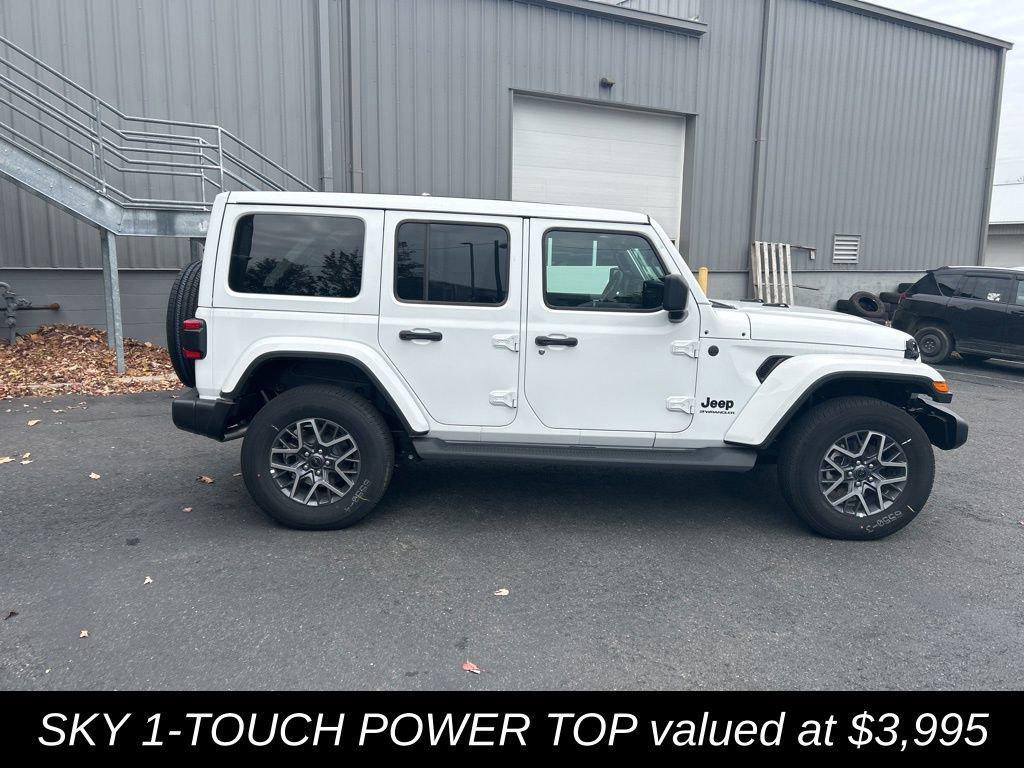 new 2025 Jeep Wrangler car, priced at $54,267