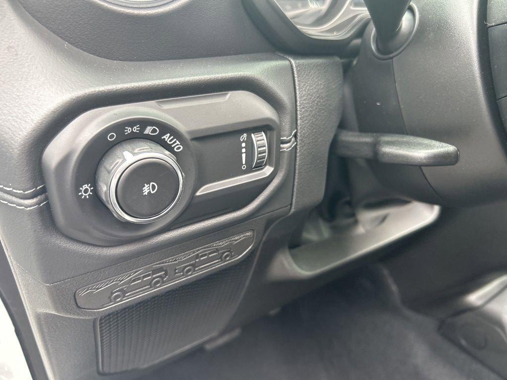 new 2025 Jeep Wrangler car, priced at $54,267