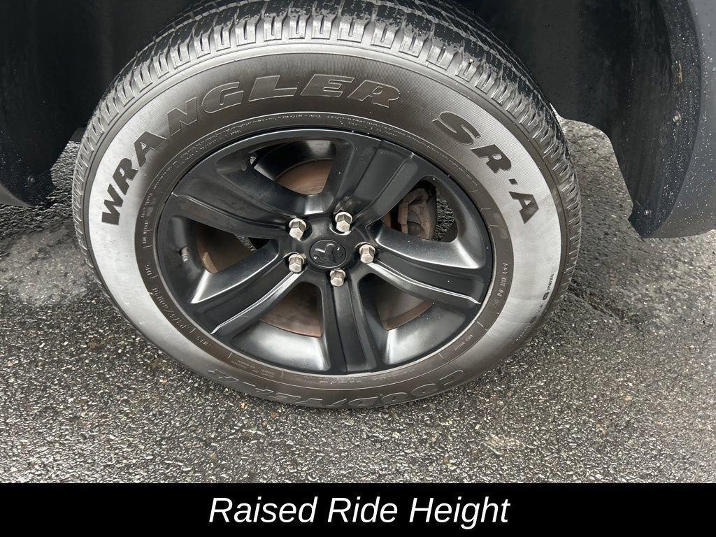 used 2022 Ram 1500 Classic car, priced at $31,999