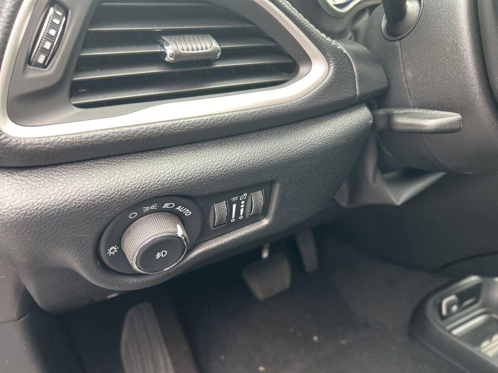 new 2026 Chrysler Pacifica car, priced at $44,120