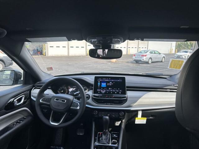 new 2025 Jeep Compass car, priced at $32,463