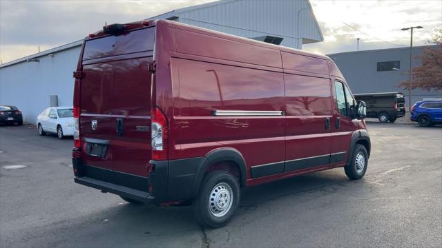 new 2025 Ram ProMaster 2500 car, priced at $50,593