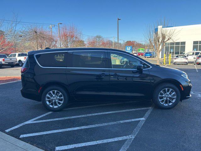 new 2025 Chrysler Pacifica car, priced at $44,140