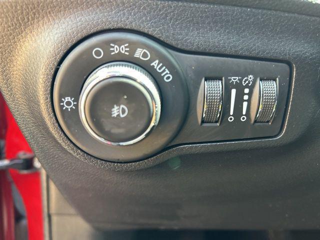 used 2021 Jeep Compass car, priced at $22,949