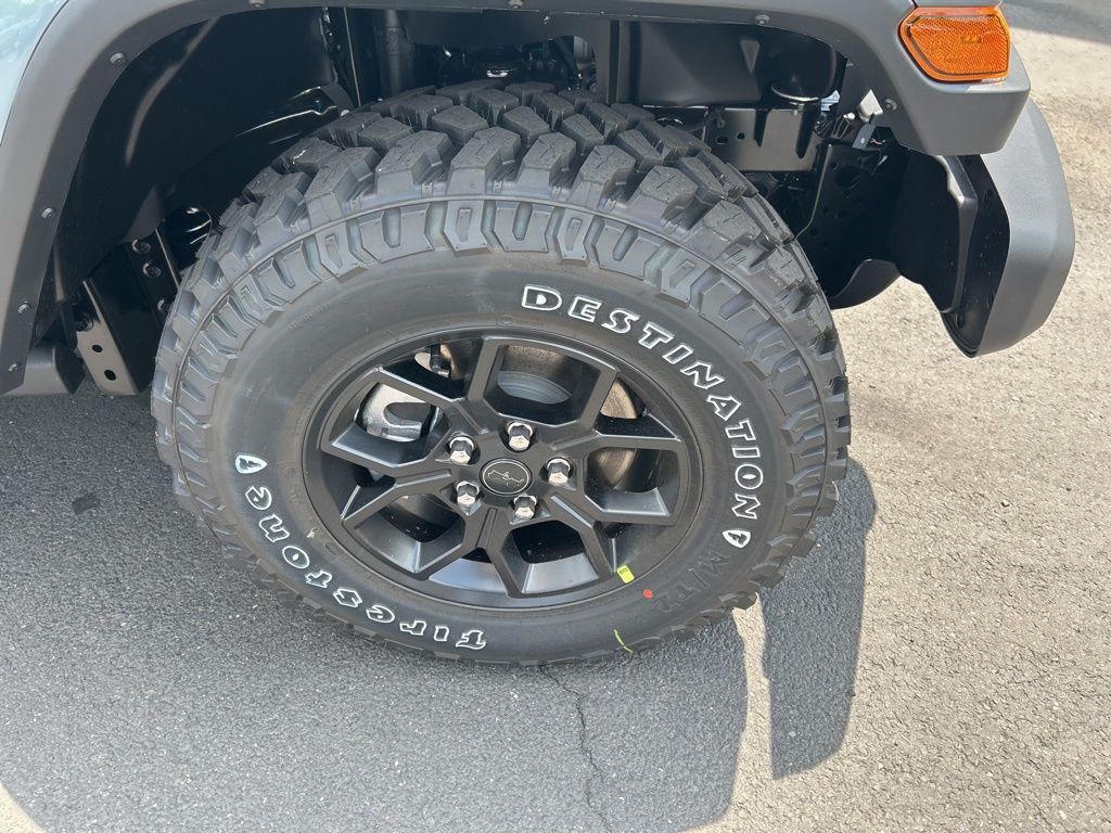 new 2025 Jeep Gladiator car, priced at $49,787