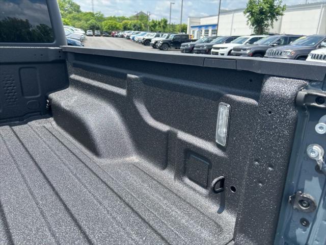 new 2025 Jeep Gladiator car, priced at $50,659