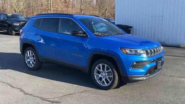 new 2024 Jeep Compass car, priced at $30,660