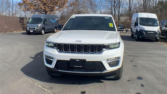 new 2024 Jeep Grand Cherokee car, priced at $48,941