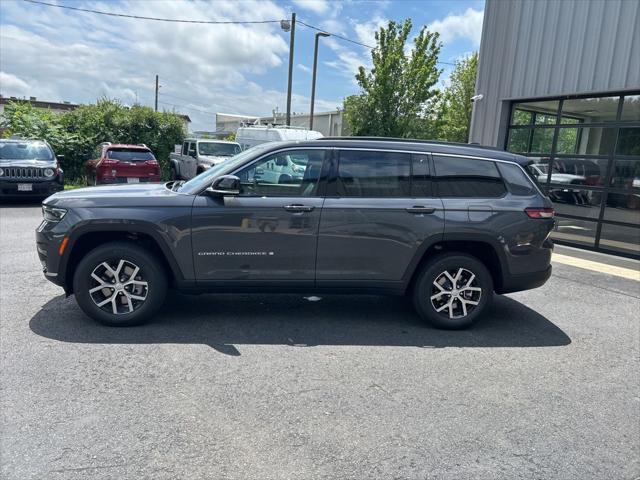 new 2025 Jeep Grand Cherokee L car, priced at $49,195