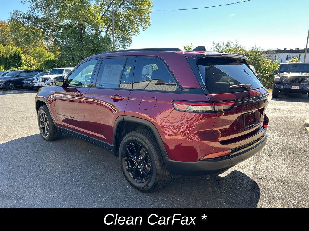 used 2024 Jeep Grand Cherokee car, priced at $32,149