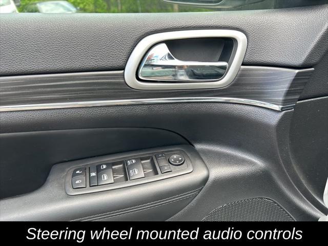 used 2022 Jeep Grand Cherokee car, priced at $29,725