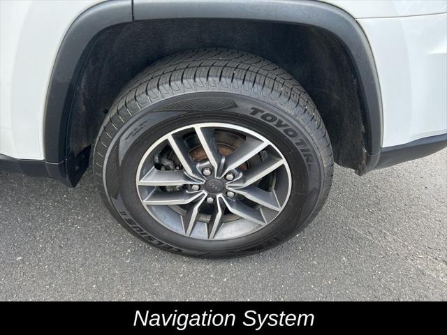 used 2022 Jeep Grand Cherokee car, priced at $29,725