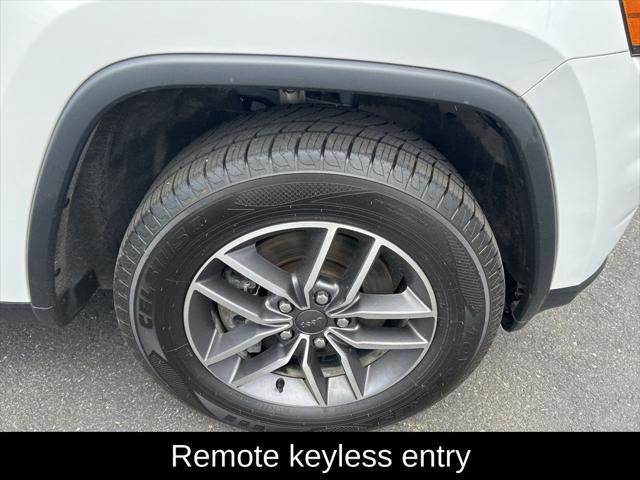 used 2022 Jeep Grand Cherokee car, priced at $30,487