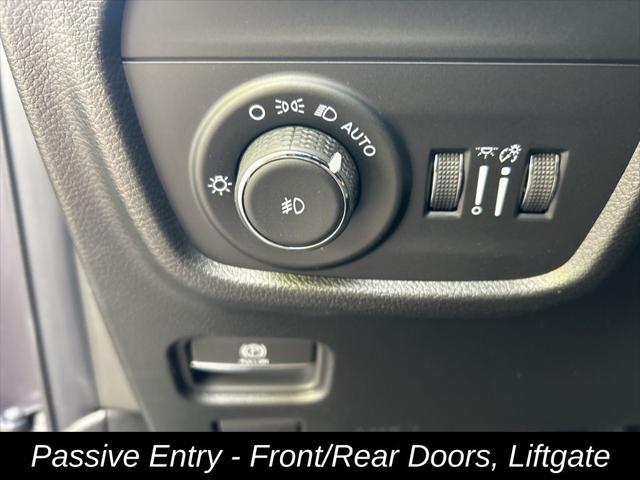 new 2025 Jeep Grand Cherokee L car, priced at $53,536