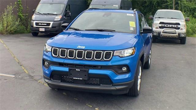 new 2023 Jeep Compass car, priced at $33,365