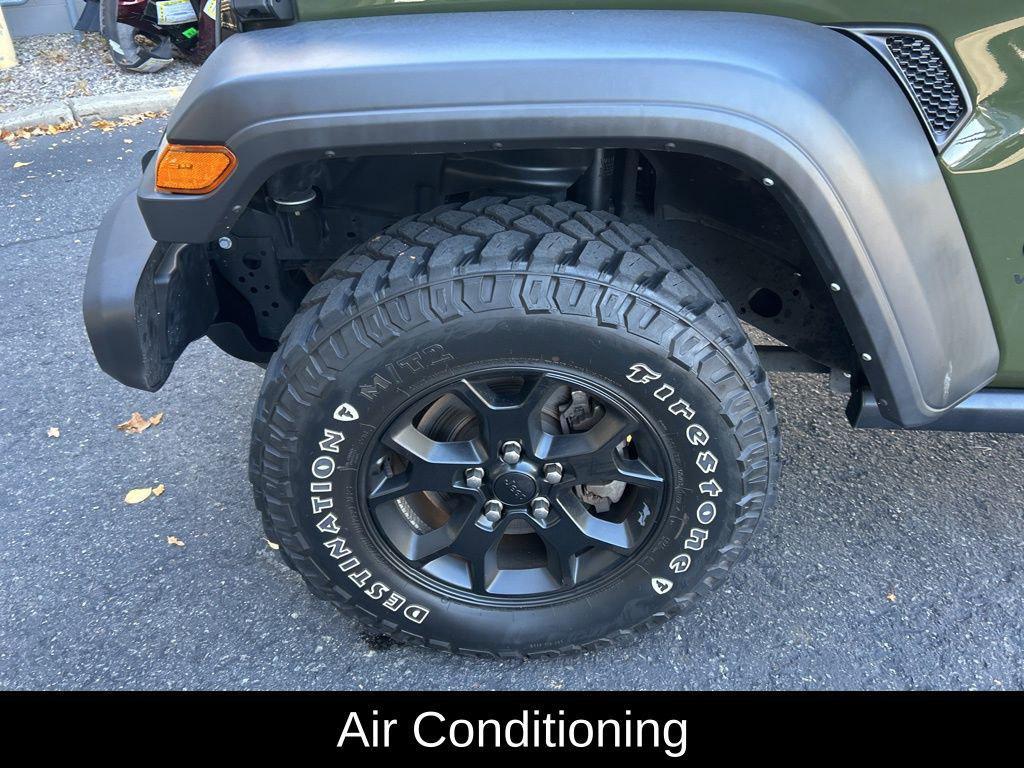 used 2022 Jeep Wrangler car, priced at $32,387