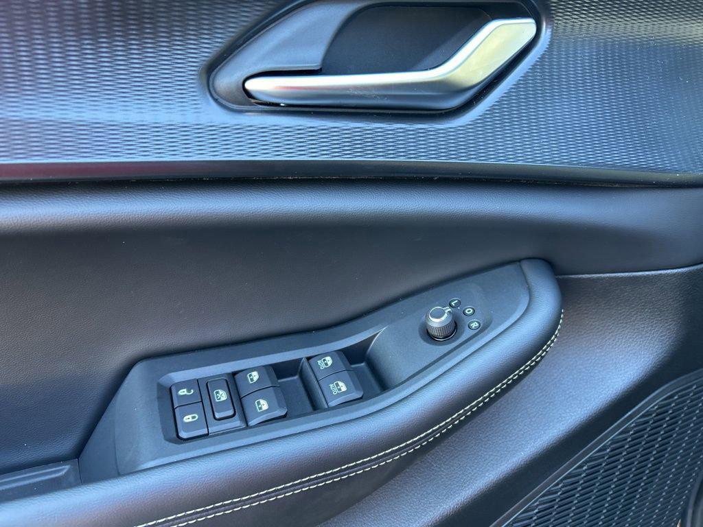 new 2025 Jeep Grand Cherokee car, priced at $44,422