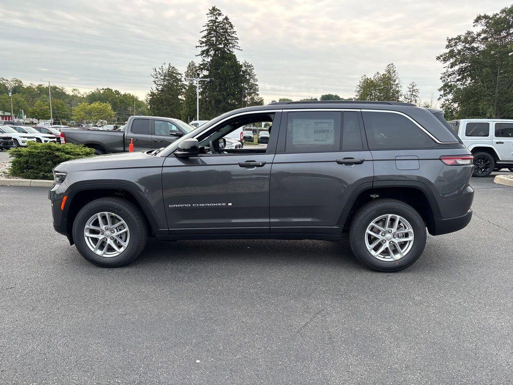 new 2025 Jeep Grand Cherokee car, priced at $40,788