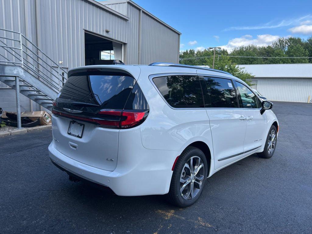 new 2026 Chrysler Pacifica car, priced at $53,535