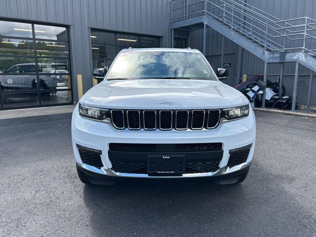 new 2025 Jeep Grand Cherokee L car, priced at $48,553