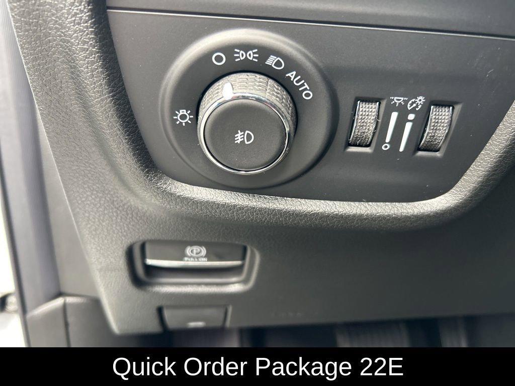 new 2025 Jeep Grand Cherokee L car, priced at $47,053