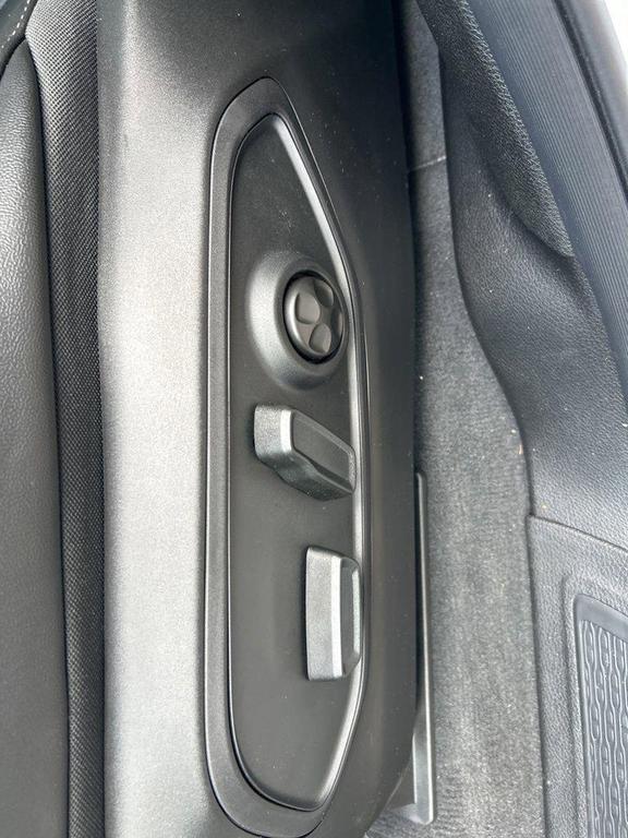new 2025 Jeep Grand Cherokee L car, priced at $48,553
