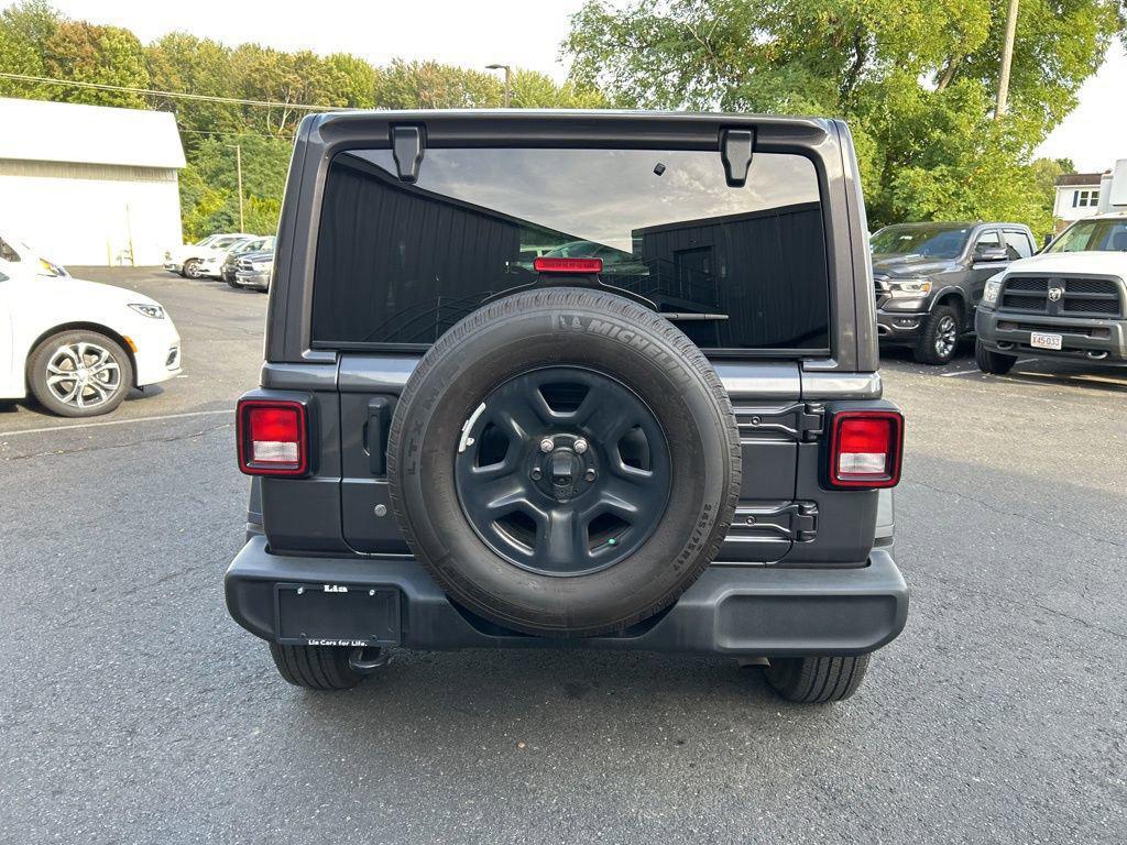used 2022 Jeep Wrangler Unlimited car, priced at $31,399