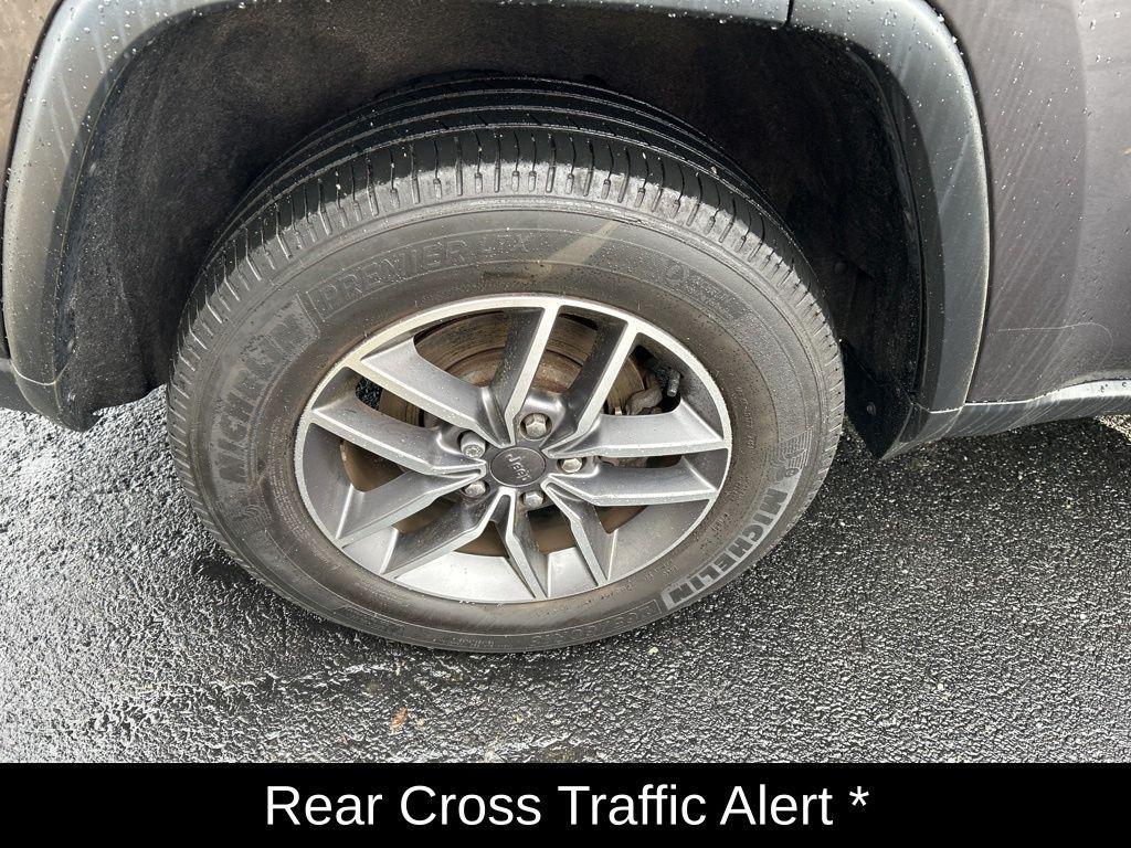 used 2021 Jeep Grand Cherokee car, priced at $27,725