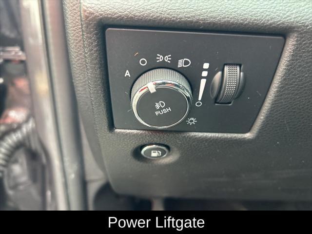 used 2021 Jeep Grand Cherokee car, priced at $28,787
