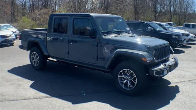new 2024 Jeep Gladiator car, priced at $50,765